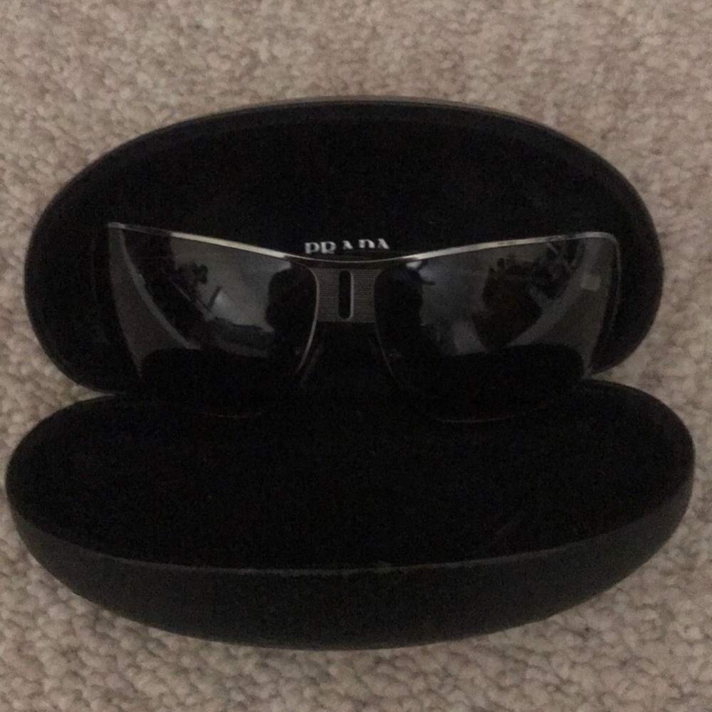 Prada Shades!☀️